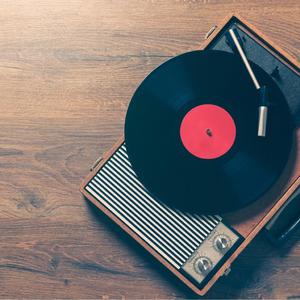 关婷娜真人裸体毛片HD AV
